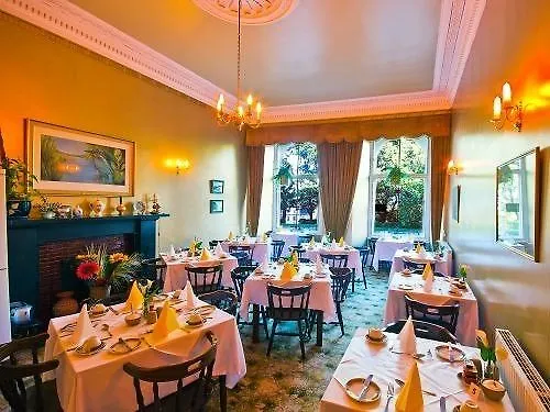 Halcyon House 3* Edynburg