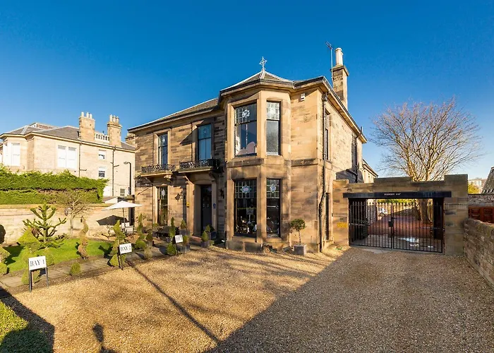 23 Mayfield