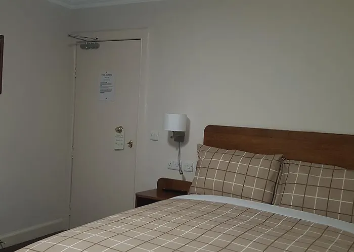 梅菲尔之家旅馆 2*