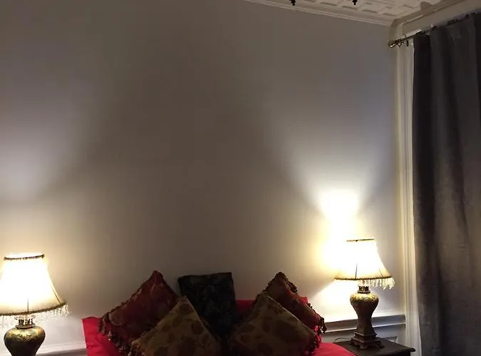 皇家大道城堡附近宾馆