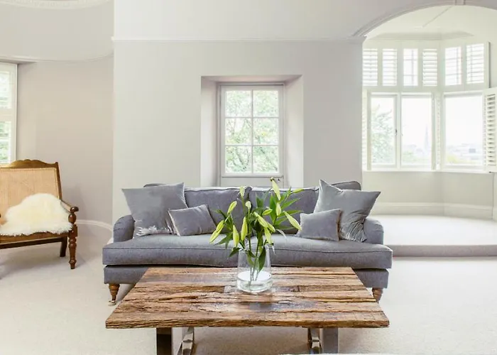 Ramsay Gardens - Grand 4-bedroom Next To Castle Apartamento *