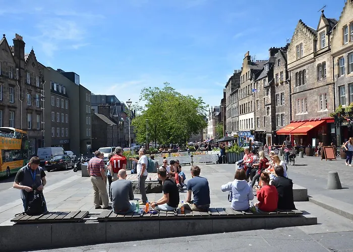The West Bow, Old Town