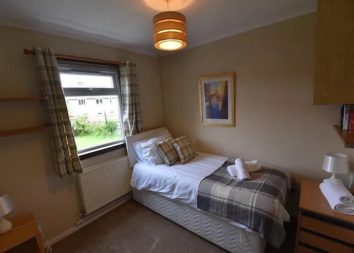 Lasswade Road House אדינבורו