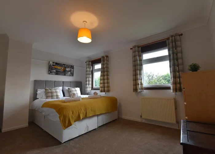 Lasswade Road House אדינבורו