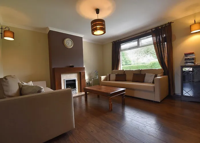 Lasswade Road House * אדינבורו