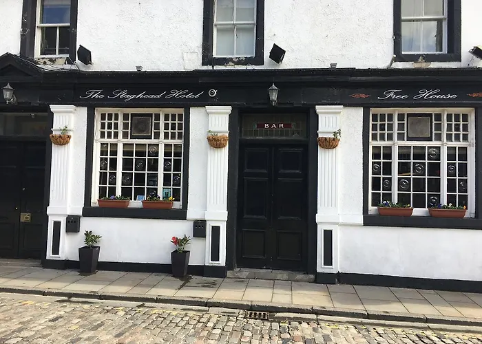 Hotel The Stag Head *