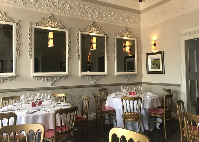 The Wine House 1821 4* 에든버러