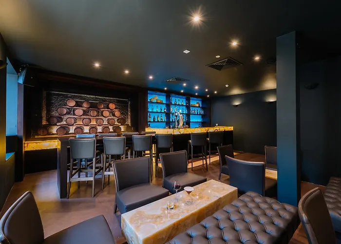 The Wine House 1821 B&B