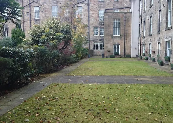 Fountain Court - Royal Garden Lejlighedshotel Edinburgh