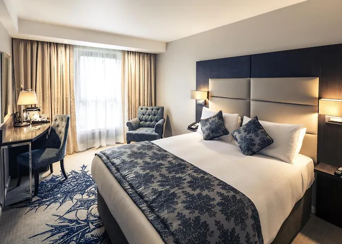 Mercure Haymarket 4*