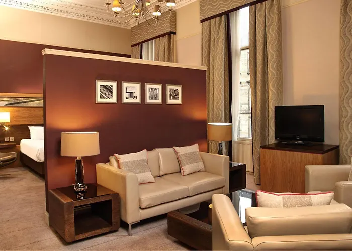 Grosvenor Hotel 4*
