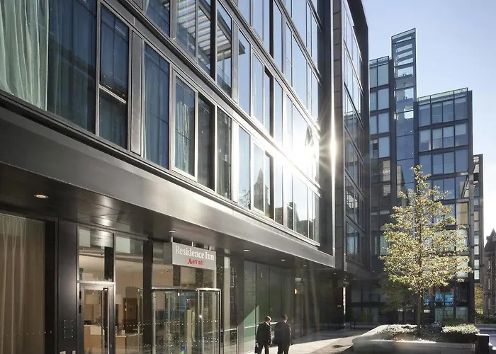 Отель By Marriott