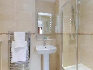 Edinburgh City Suites 4* Эдинбург