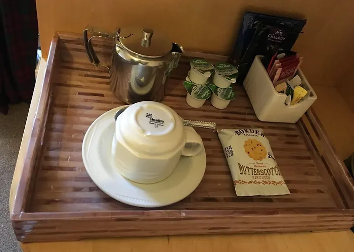 Гостевой дом Allison House 17 3*