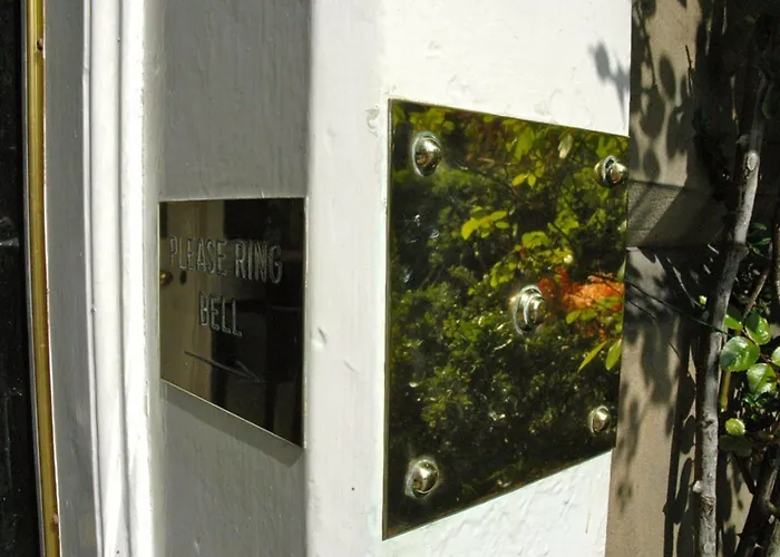 מלון Bonnington 4*