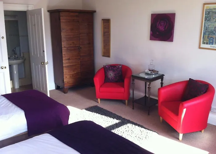 Bonnington Hotel 4*