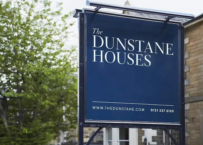 The Roseate - Small Luxury Of The World Hotel