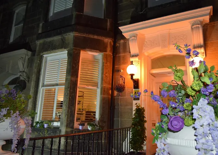 Otel Edinburgh37 4*