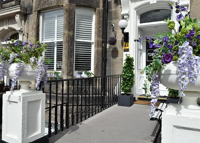 Edinburgh37