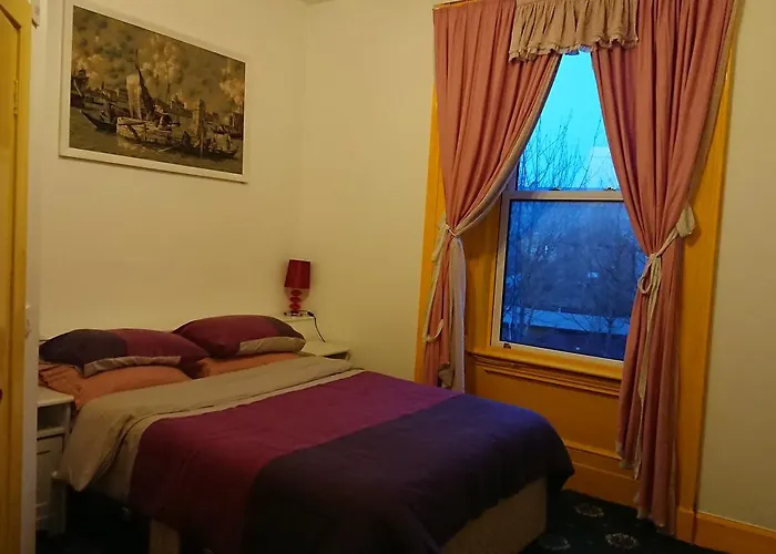 Oda ve Kahvaltı Swan Lake Edinburgh