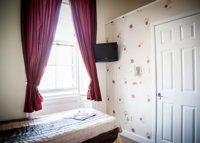 Alba Hills Edinburgh