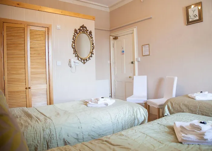 Alba Hills Guest house Edinburgh