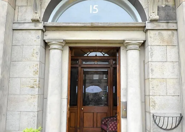 The Thrums Gæstehus 3*