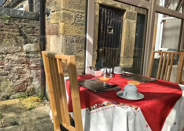 Cruachan 3* Edinburgh