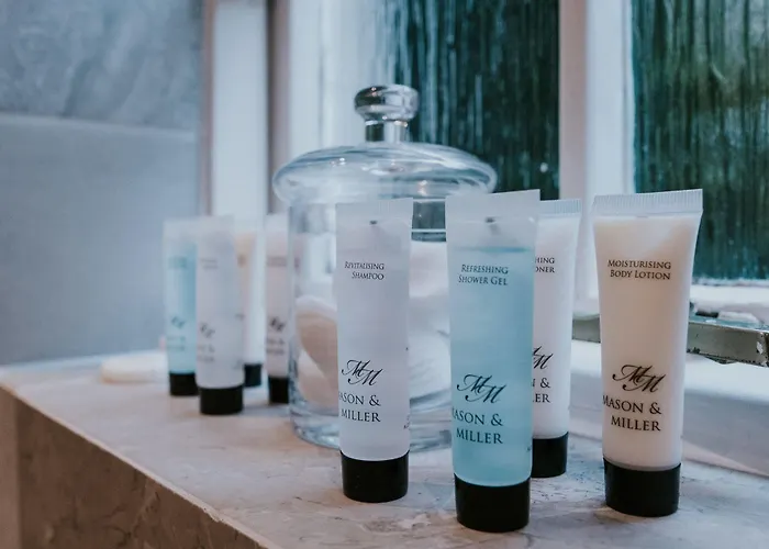 בית הארחה West End