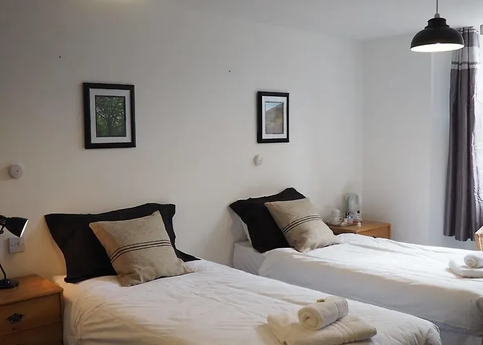 City Guest House 3* Edinburgh