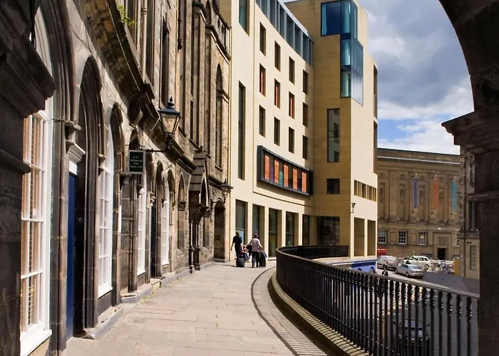 Radisson Collection Hotel, Royal Mile