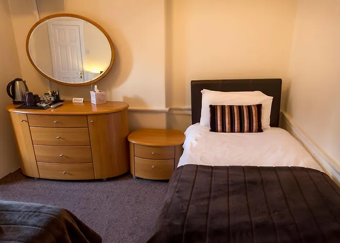 Castle Street 3* Edinburgh