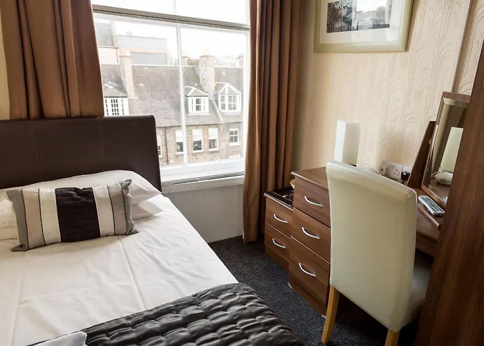 Guest house Castle Street Edinburgh