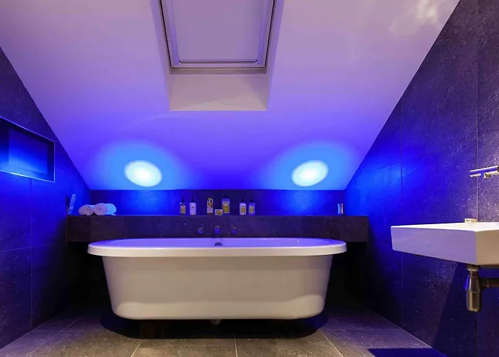 酒店 & Picardy Place