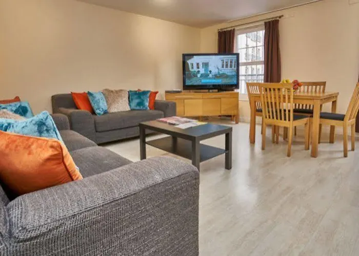 Pearl - Haymarket Apartman *