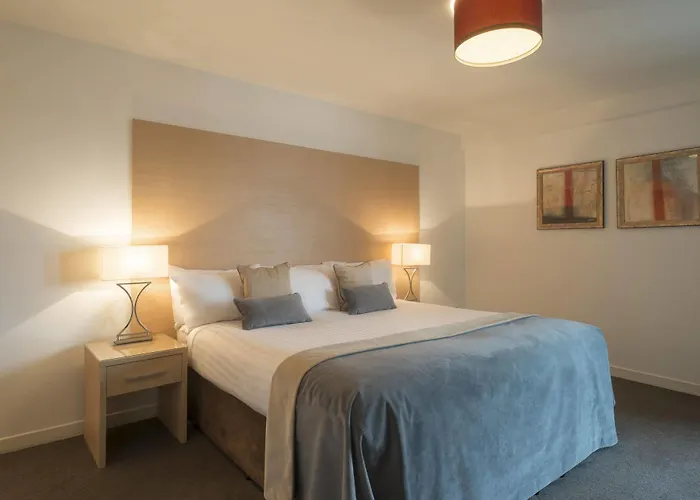 Aparthotel Fountain Court - Eq2