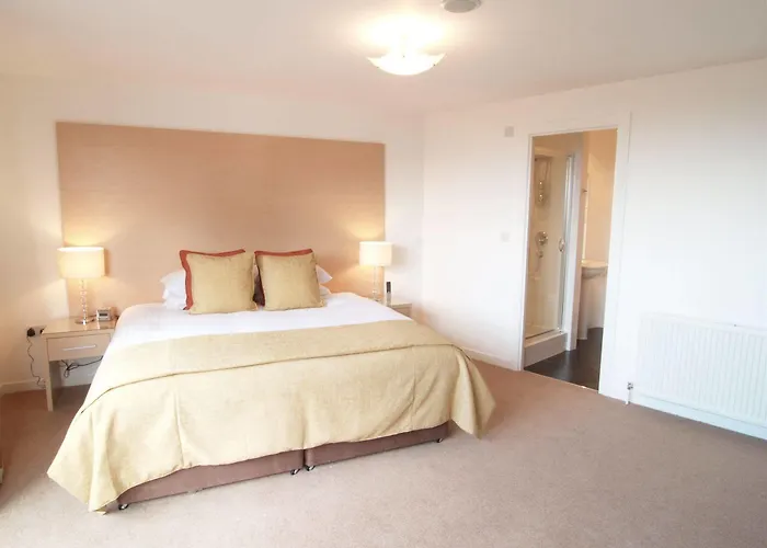 Aparthotel Fountain Court - Eq2