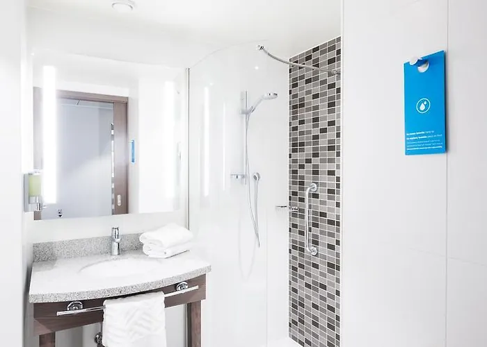 Hampton By Hilton West End Edinburgh