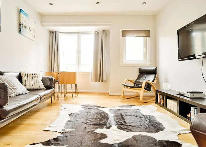 Lägenhet Joivy Bright Royal Mile