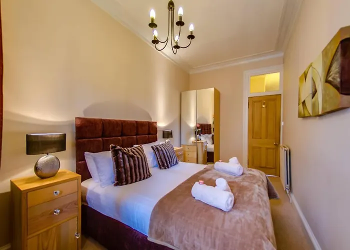 דירה Joivy Spacious Next To The Meadows *