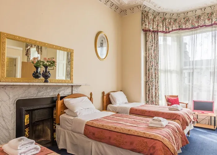 Menzies 3* Edinburgh