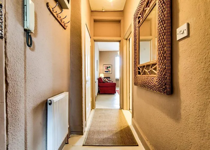 Joivy Famous St Mary's Street Old Town * Εδιμβούργο