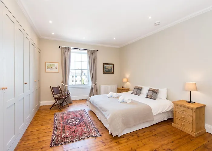 Apartmán The New Town Idyll @ Dublin Street *