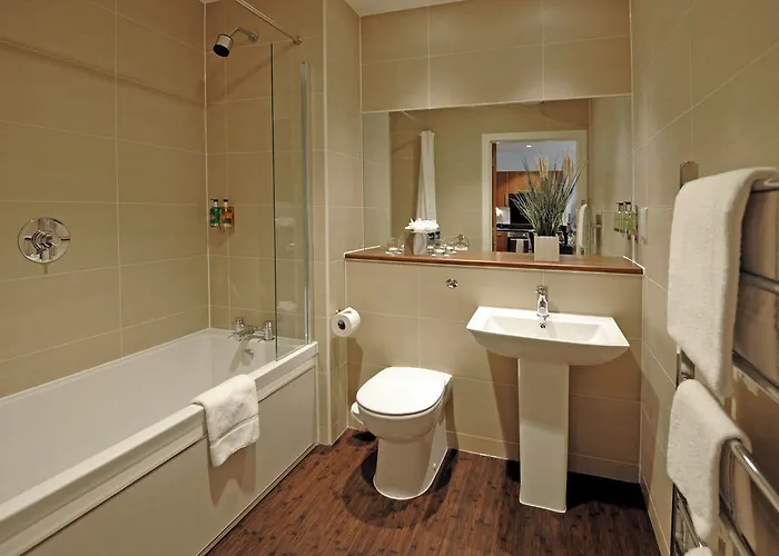 Stewart By Heeton Concept - 에든버러