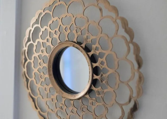 South Groathill - Lovely 2 Bed With Castle View Lägenhet *