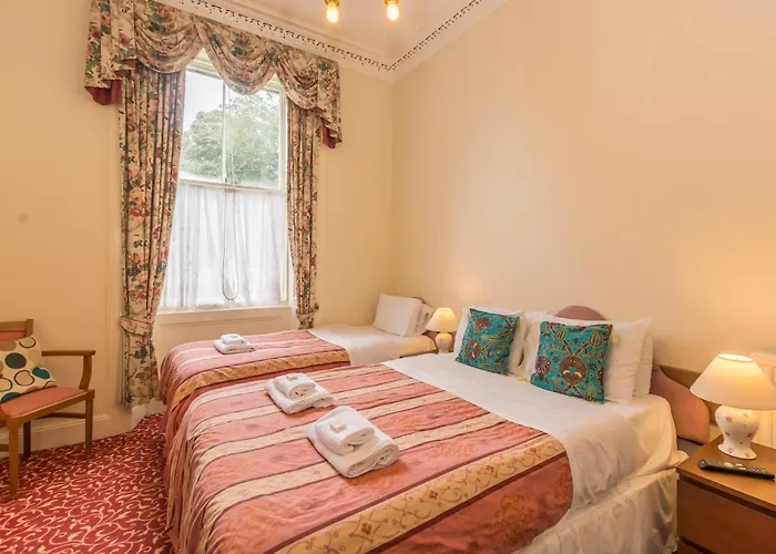 Menzies 3* Edinburgh