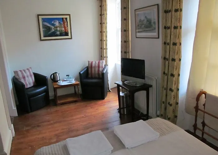 Lantern 3* Edinburgh