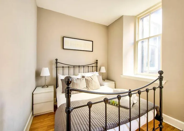 דירה Joivy Amazing Location - Charming By The Castle!