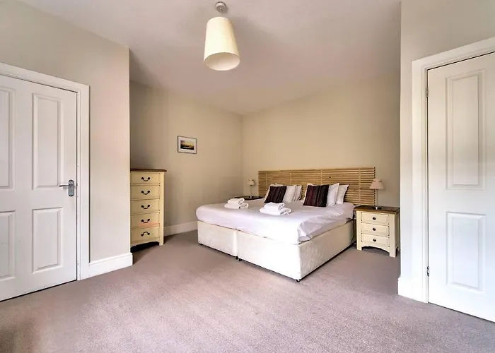 Apartamento Joivy Bright 1 Bed Flat, Close To Princess Street
