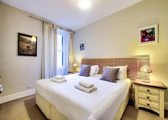 Apartament Joivy Charming Close To Centre Edynburg